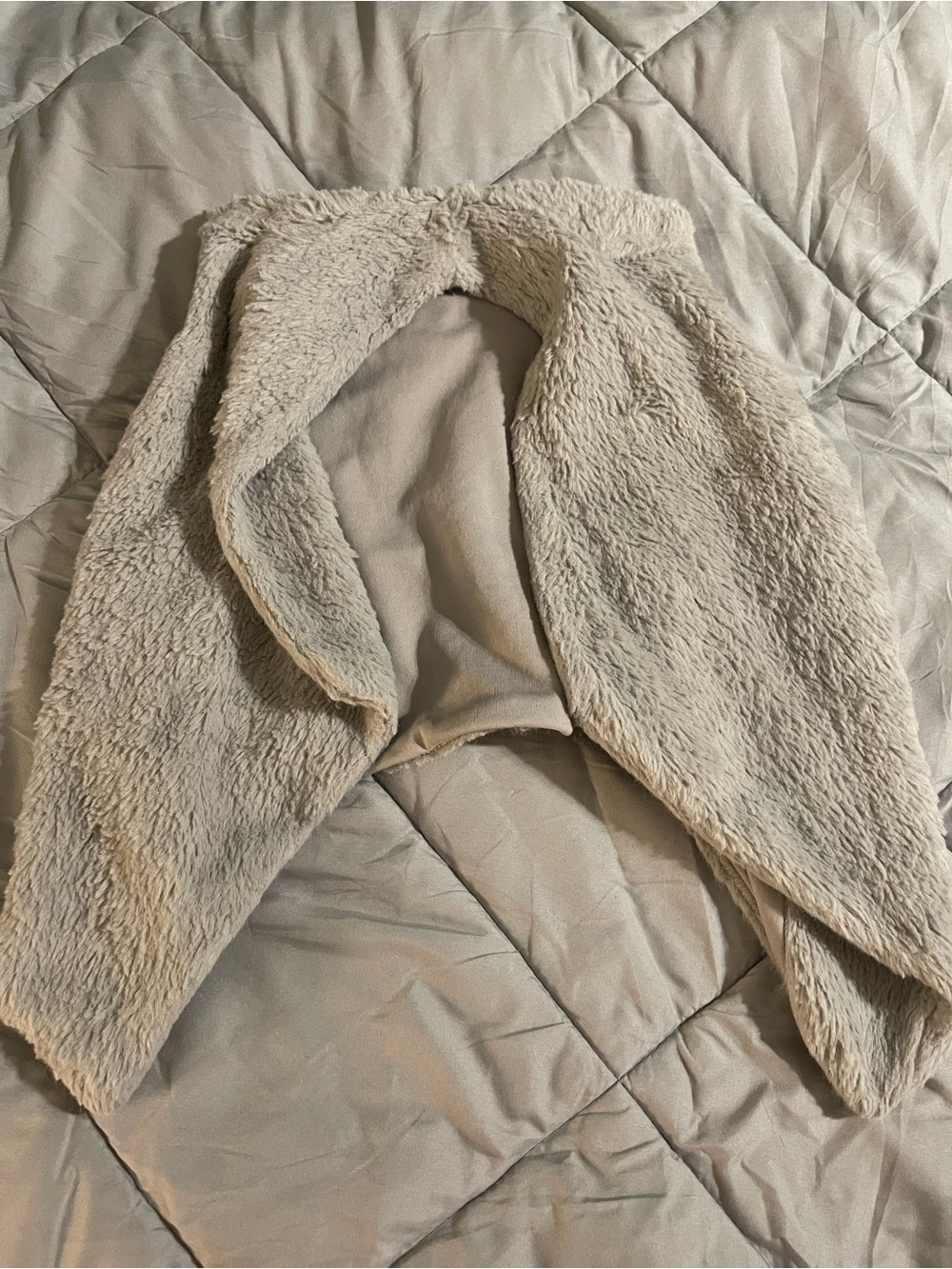 Cozy Girl’s Cream Faux Fur Vest